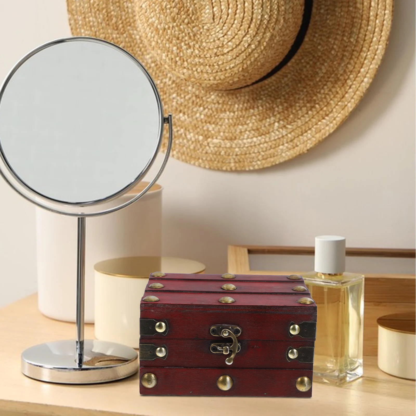

Vintage Wooden Treasure Chest Jewelry Storage Box Retro Trinket Case Compact Keepsake Box for Rings Earrings Necklaces Bracelets