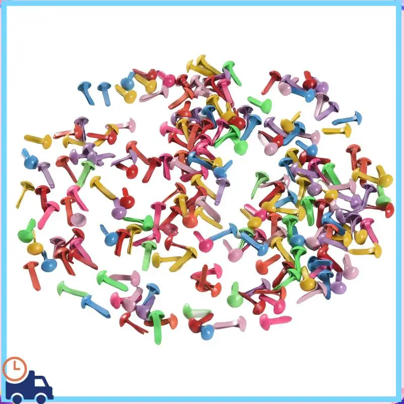 200 미니 파리 패스너의 최신 세트 여러 가지 빛깔의 종이 공예 스탬핑 스크랩북 DIY 도구 4.5Mm