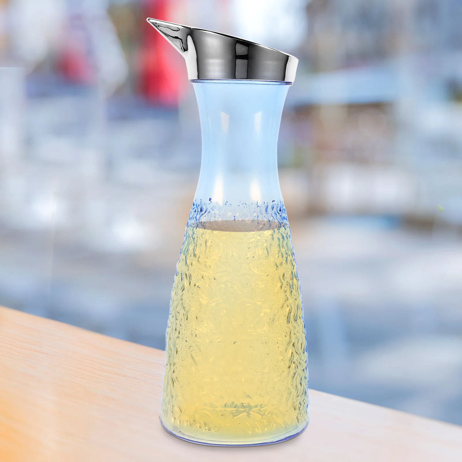 

High Temperature Resistant 1000ml Blue Beverage Pitcher for Home Bar Club Party Plastic Jug with Lid Juice Tea Container