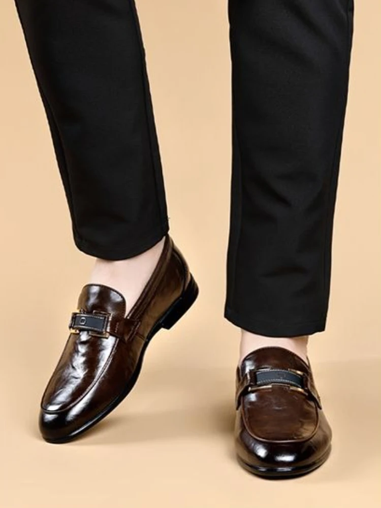 

Low Heel Social Shoe for Men Patent Leather Loafers Shoes Casual Business Official High Quality Fashion Party Dress Shoes Man