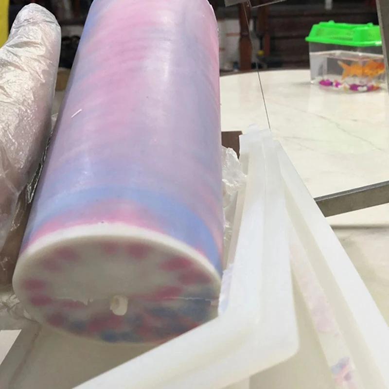 

A88E-1Set Acrylic Pull Through Caleidoscope Soap Shaper 1000Ml Tube Silicone Soap Mold