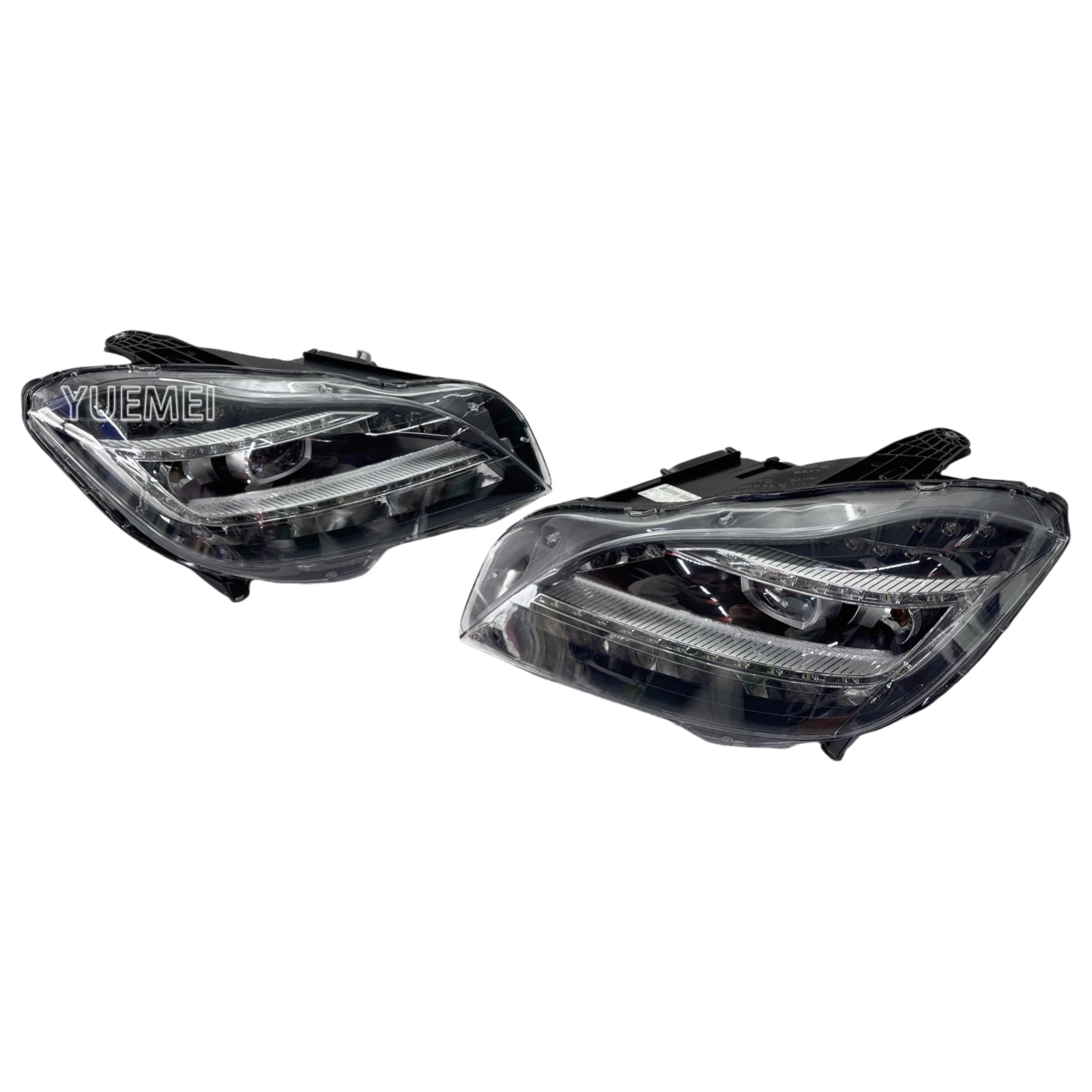 Hot Selling Headlamps Suitable for Mercedes Benz CLS W218 Original Second-Hand LED Headlights