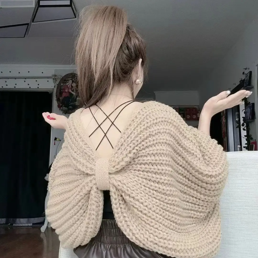 Backless Knitted Sweater for Women, Autumn and Winter Vintage Loose Lazy High-end Elegant Sweater