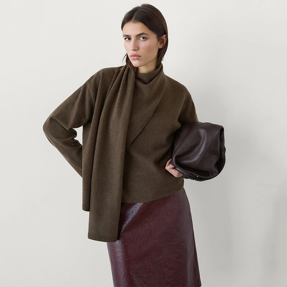 Ethereal Traf Md 2026 YAZHIMEI Autumn New Style of Women's Minimalist and relaxed style design felt scarf-neck knitted sweater