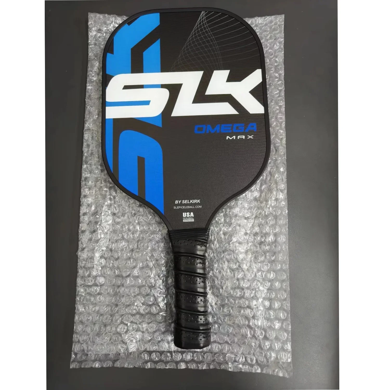 مضرب Selkirk SLK Omega Max Pickleball Paddle من ألياف الكربون