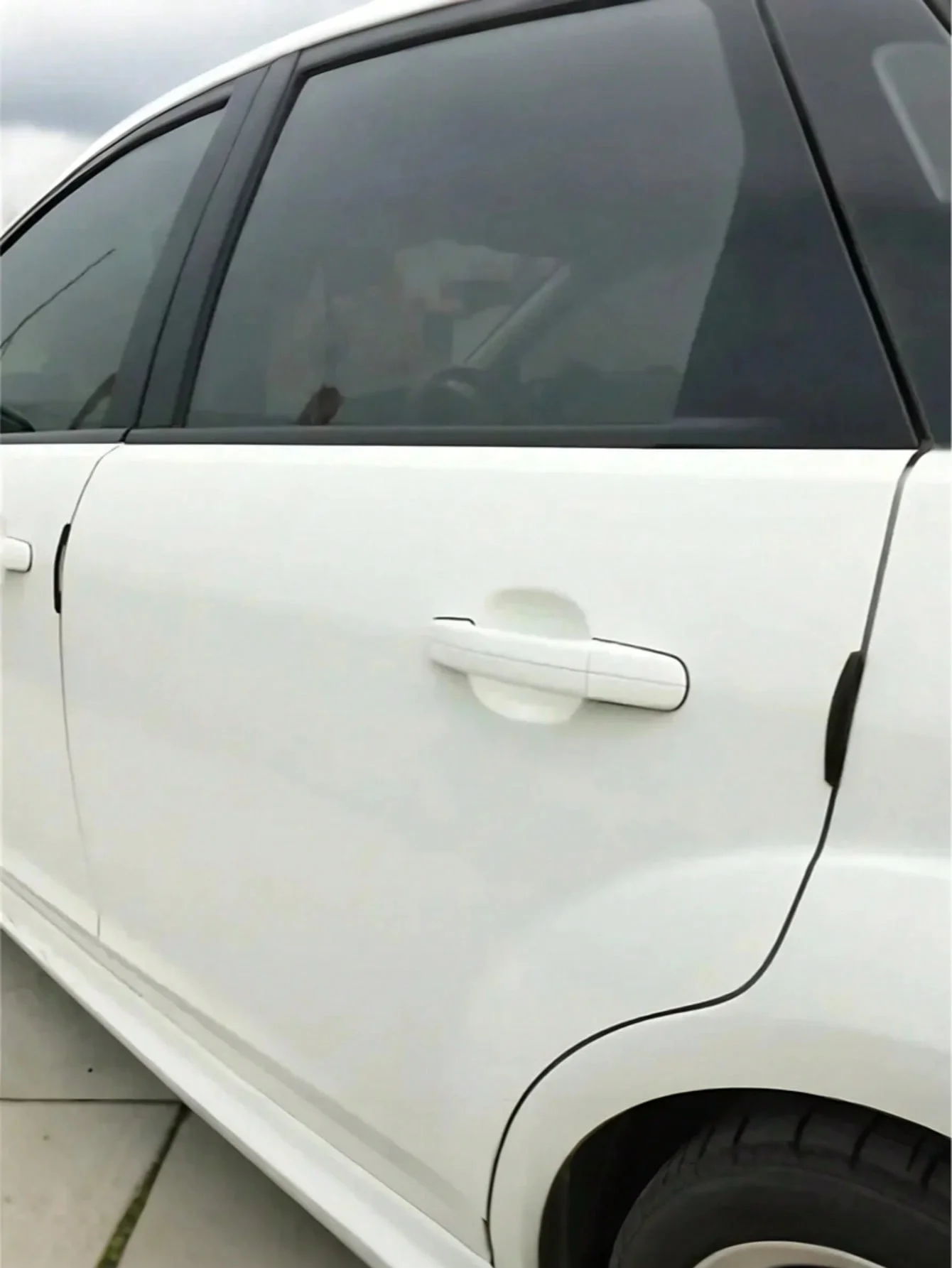 Anti-Collision Door Edge Guard Strips – High-Quality PVC Soft Rubber Bumper Strips for Cars, Invisible Design, Shock Absorbing &