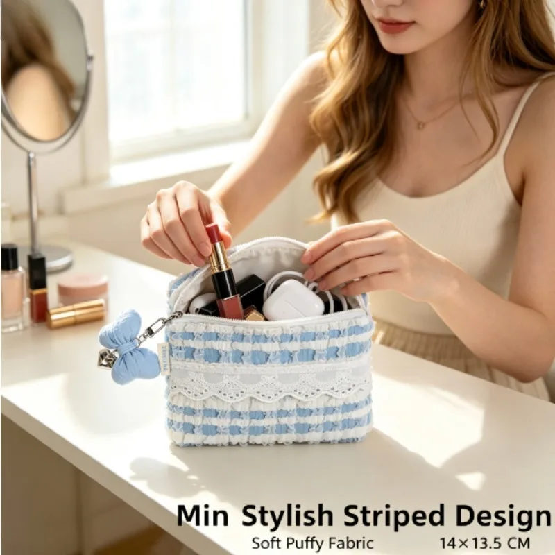 Pleated Lace Earphone Case Mini Cosmetic Bag Zipper Pouch Portable Storage Bag with Bow Pendant Small Makeup Organizer for Women