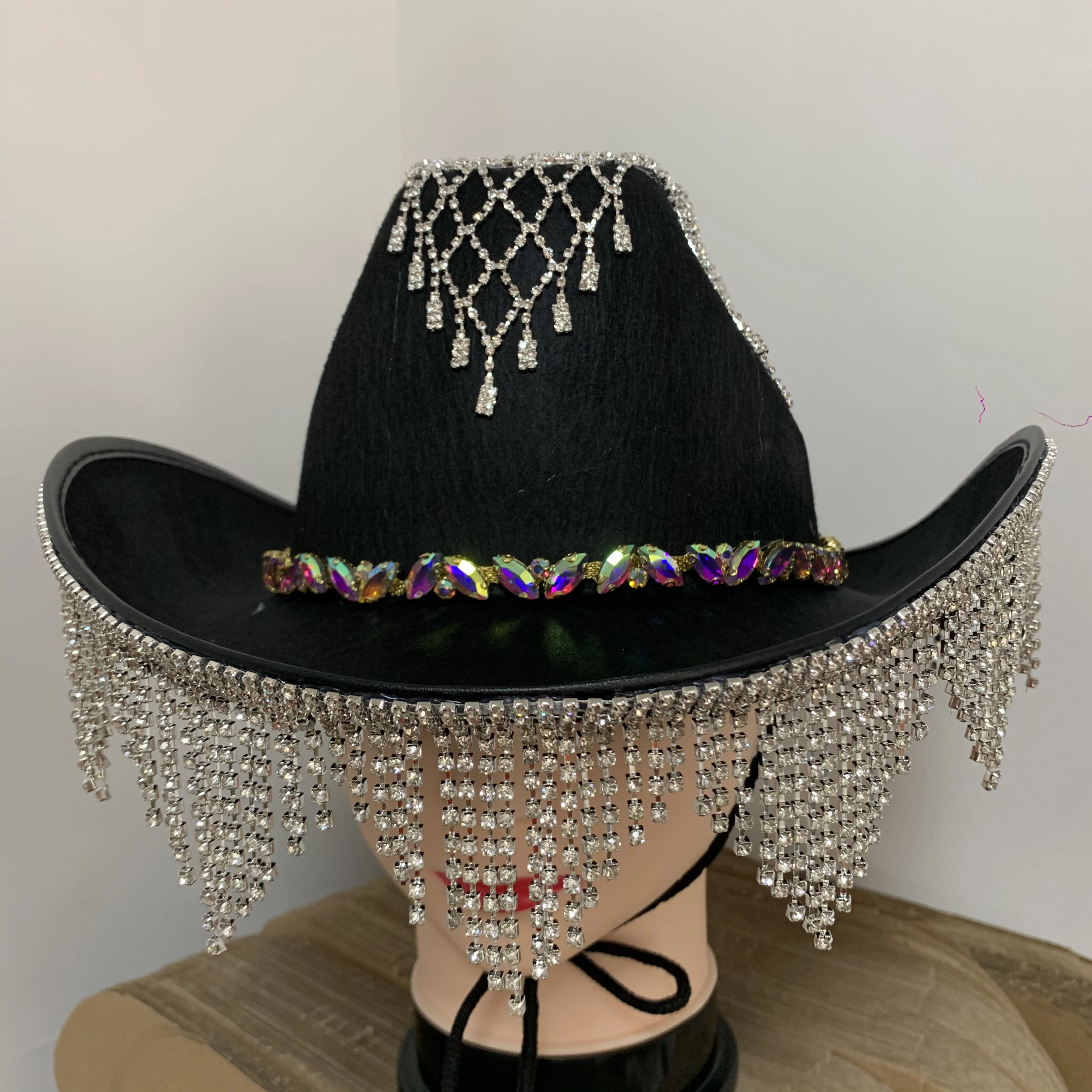 New Design Western Cowboy Hat Rhinestone Fashion Adjustable Drawstring Tassel Cowgirl Hat Wide Brim Party Jazz Top AB Diamond