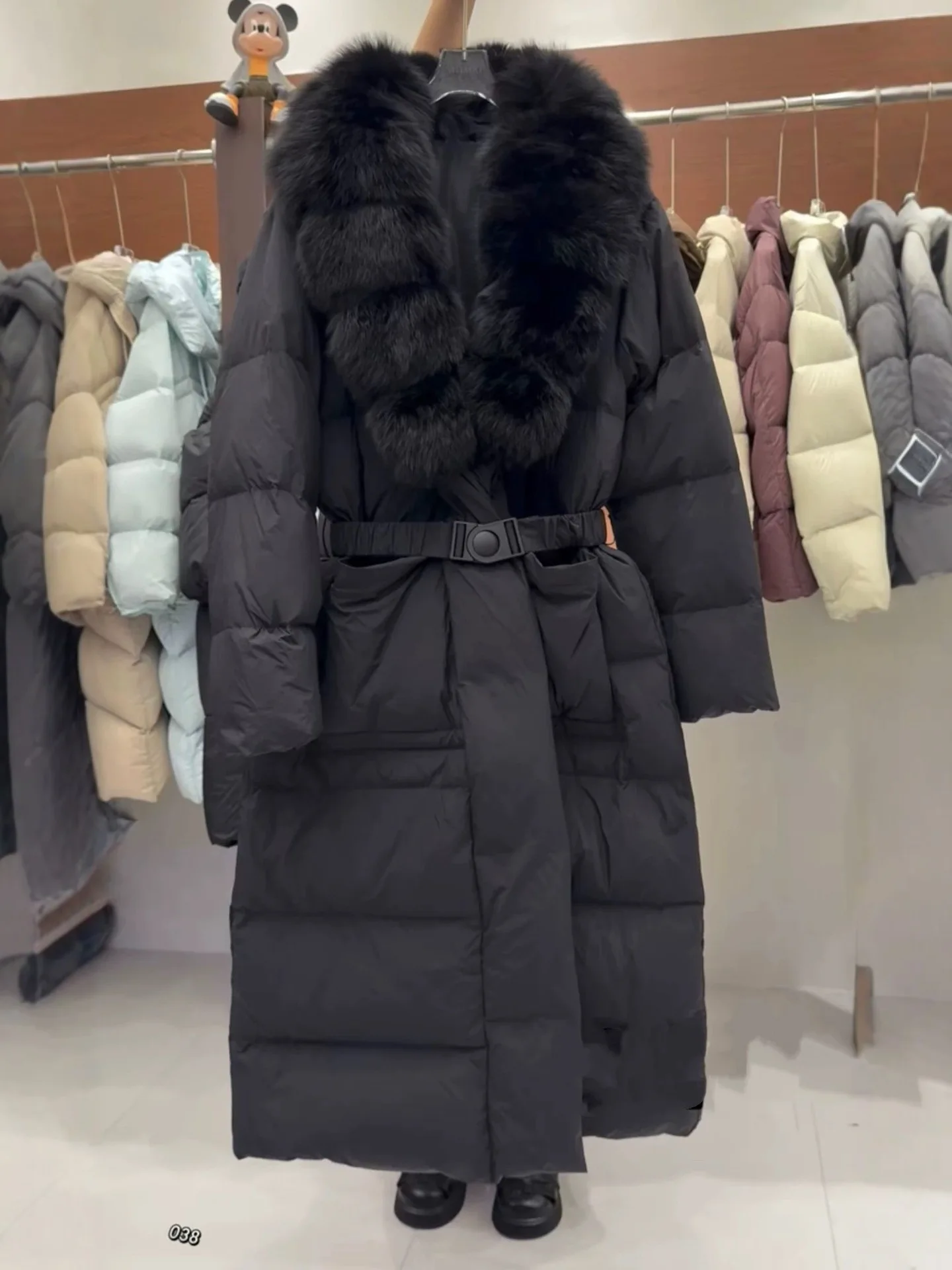 

Winter Long Natural Fur Collar Down Jacket Women White Duck Down Knee Length Jackets Female with Belt Warm Thick Parker Outwears