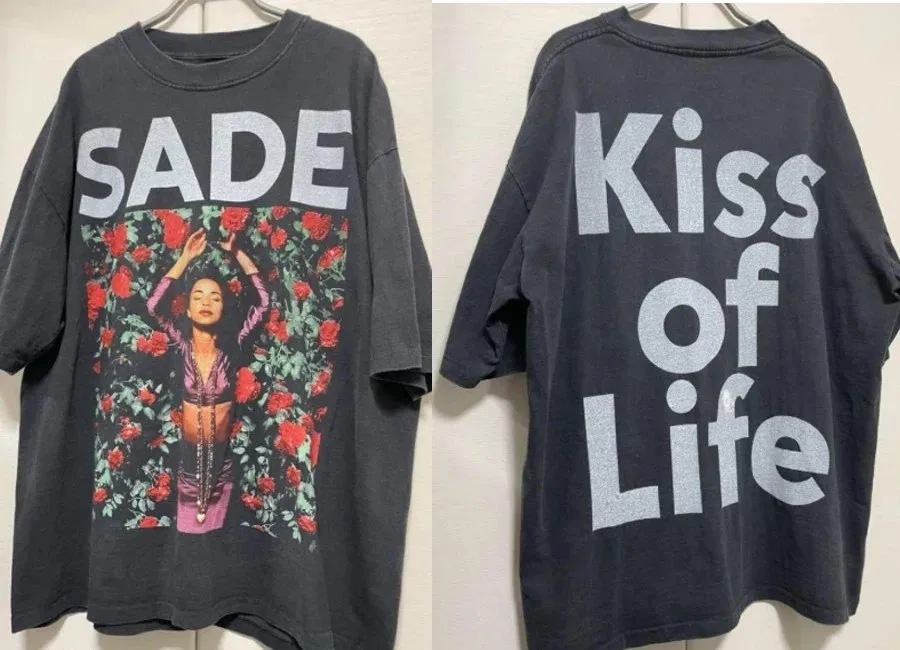 

Vtg style Sade Kiss Of Life short sleeve black color 2 side shirt KV37206 oversized tee unisex streetwear graphic vintage retro