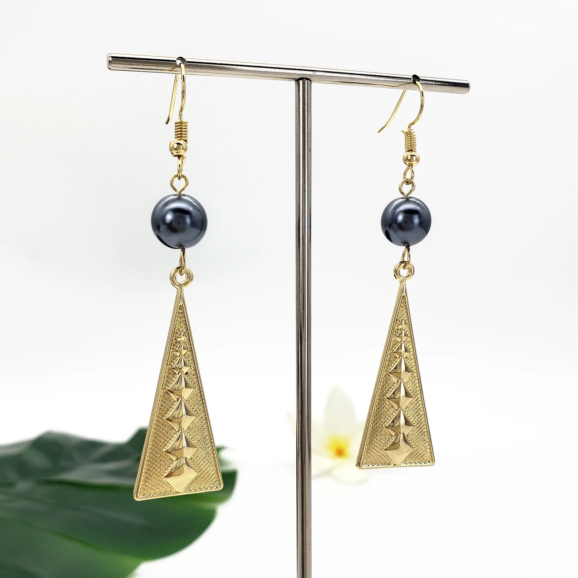 Hawaiian Hamilton Gold Geometric Earrings with Shell Pearls Statement Hooks Samoa Micronesia Island Jewelry for Women