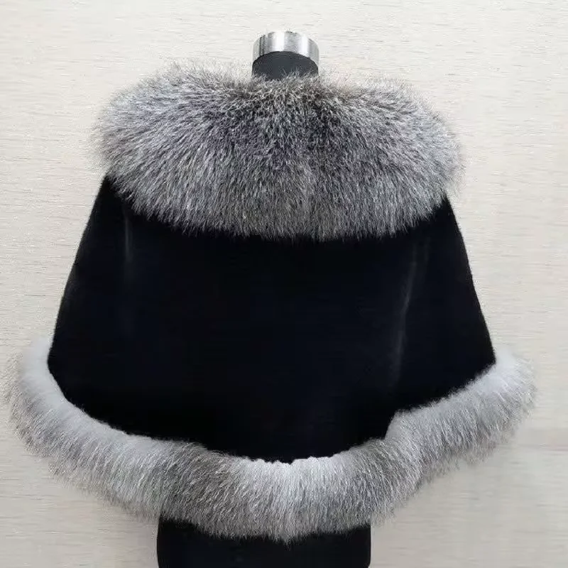 Luxury Faux Fur Women Poncho Fluffy Shawl Wedding Banquet Evening Dress Shawl Plush Cape Coat Women Jackets Elegant Outerwear