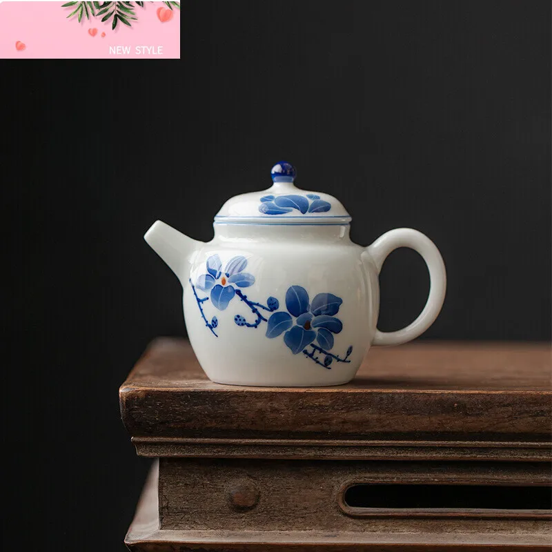 

100ml Jade Porcelain Handmade Tea Pot Household Hand-painted Magnolia Teapot Retro Pot Tea Soaking Kettle Tea Ceremony Gifts