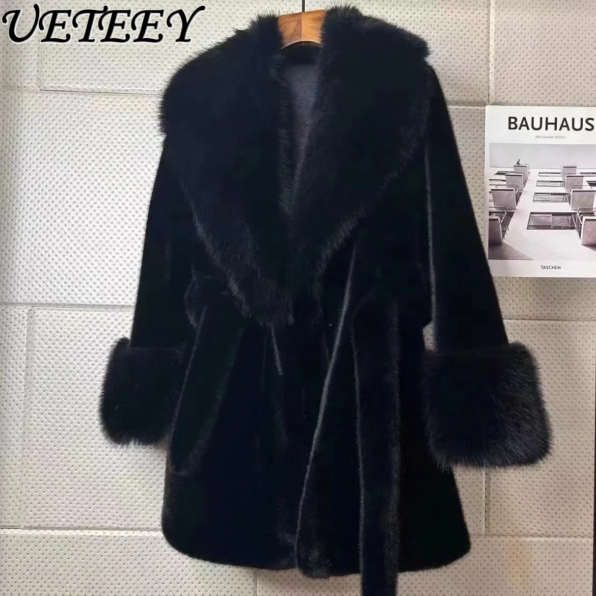 2025 Winter New Fur Coat High-End Feel Mink Fur Jacket Women Fashion Comfortable Warm Tie Waist Loose Mid-Length Fur Coat Female