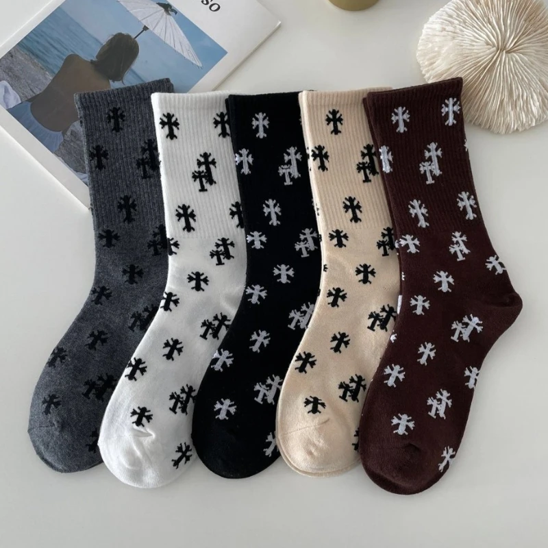 

Корейские носки в стиле Харадзюку, спортивные, средней длины, хлопковые, женские, милые, с принтом, мягкие, дышащие, длинные, модные, простые, в стиле JK.