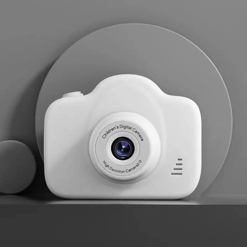 CD camera Students can take pictures and upload mobile phones, high pixel cameras, Polaroid digital cameras with them.