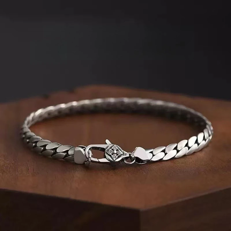 Vintage Engraved Whip Cuban Bracelet for Men, Retro Minimalist Unique Design, Masculine Premium Fashion Jewelry