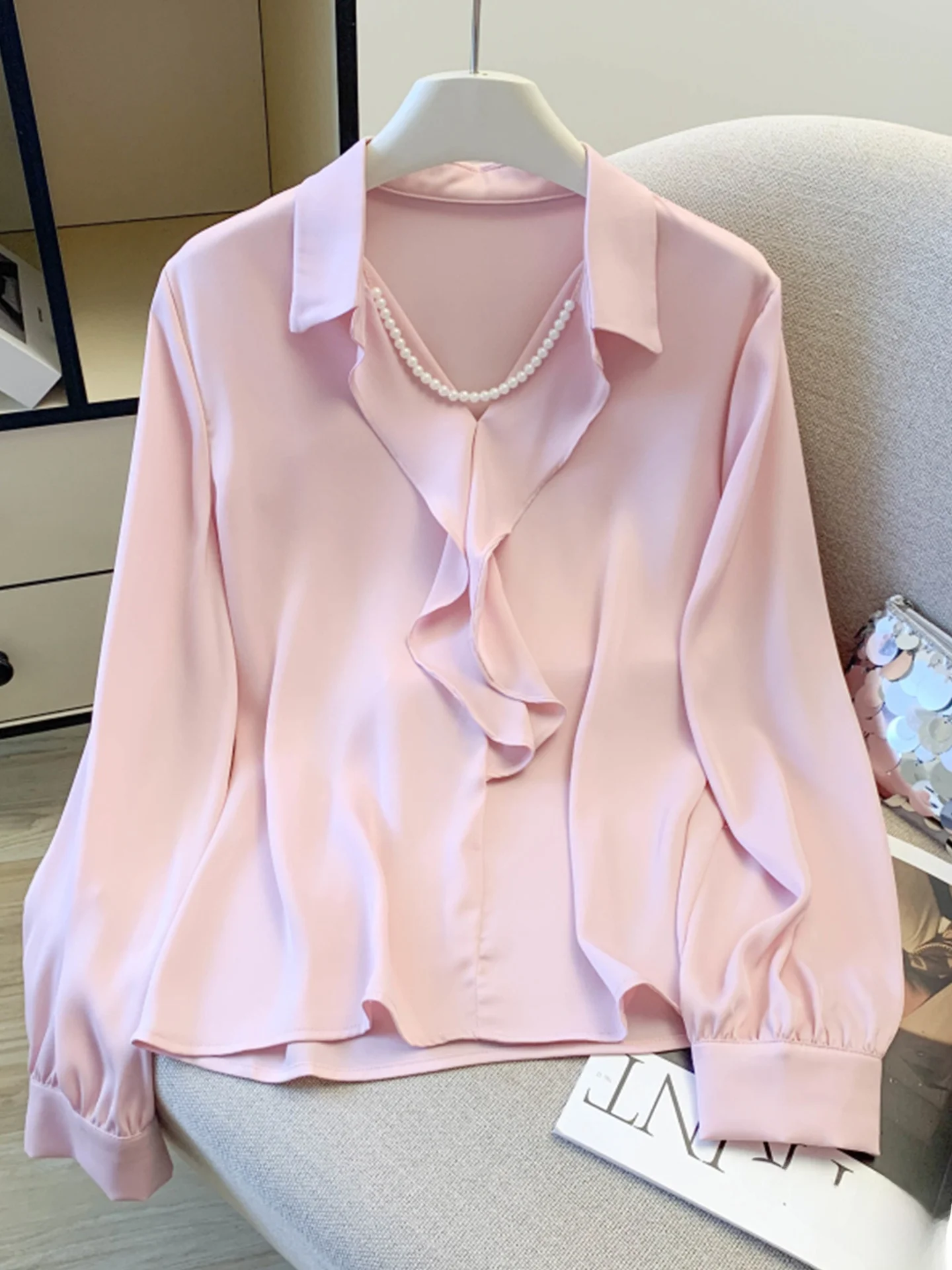 

Emily Clud Premium Silk Satin V-Ne irt Women's Spring Autumn Beautiful Top French Sle Straight Cut Long Sve Breathable