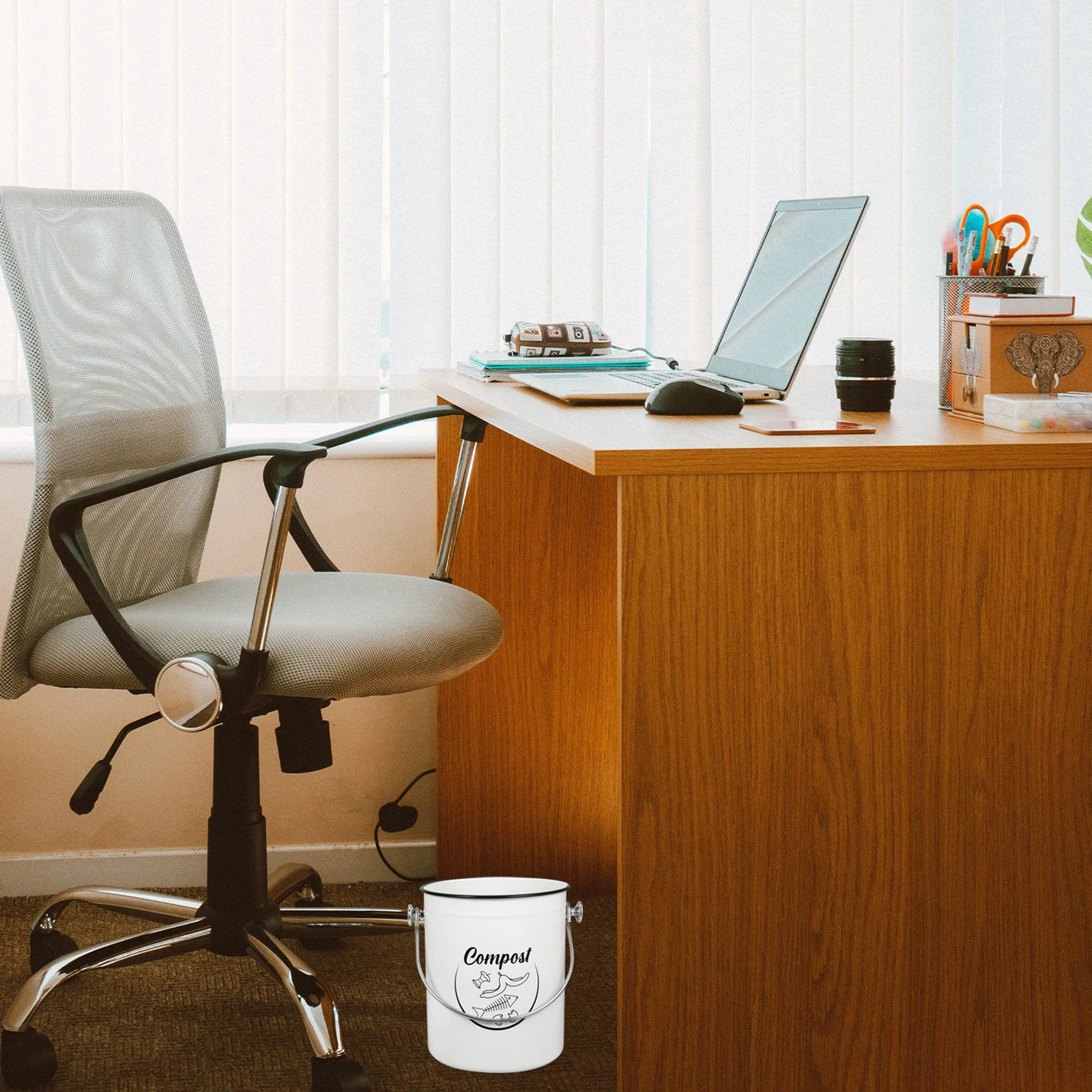 

Kitchen Compost Bin Iron with Lid Large Capacity Food Waste Container Countertop Compost Garbage Bin Trash Cans