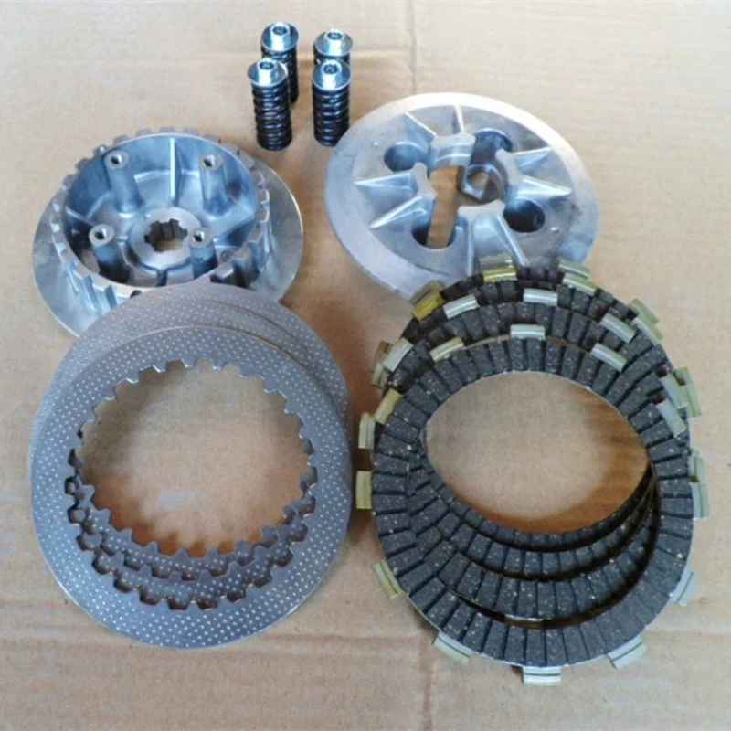 

Motorcycle Clutch Friction Assy for Suzuki Haojue Qjmotor Qingqi Haojin GT125 QS125 HJ125 QJ125 Engine Clutch Center Disc Parts