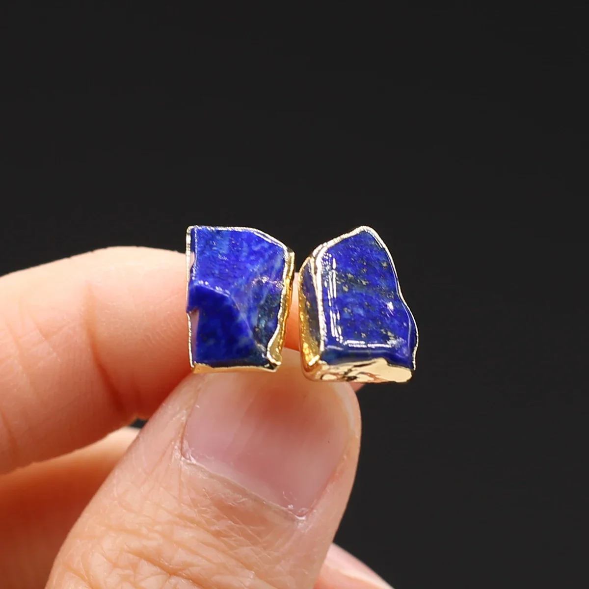 

Irregular Raw Stone Electroplated Edge Wrapped Lapis Lazuli Earrings Charming Jewelry Accessories Gifts for Men and Women