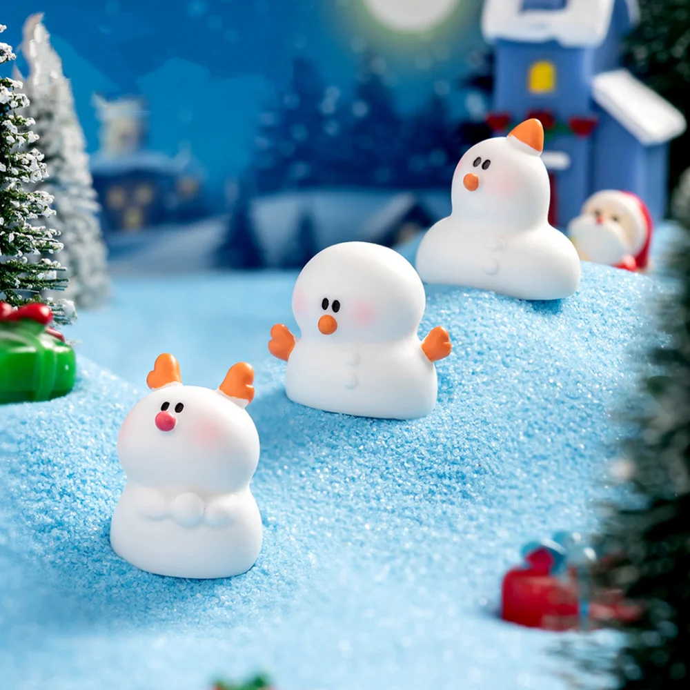 Creative Cute Snowman Doll Ornaments Micro Landscape Creative Decoration DIY Mini Ornaments Snowman Resin Crafts