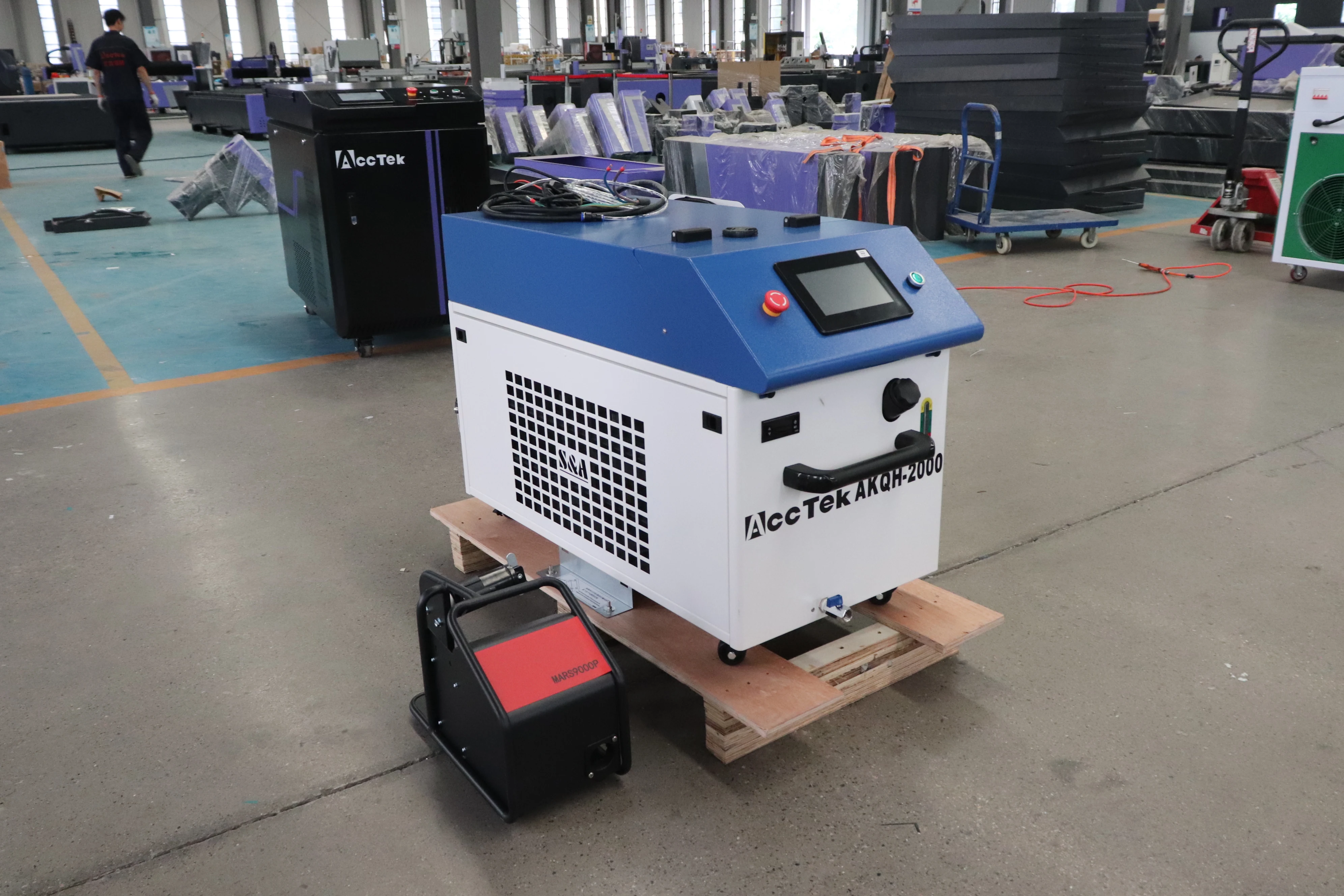 Factory Supply Handheld fiber 4 in 1 Laser Welding Laser Cleaning Laser Cutting Machine 1500W for metal