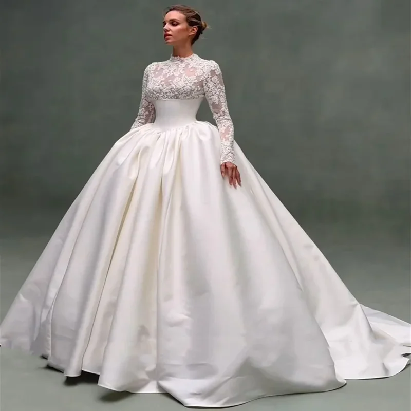 Customized Luxury Long Sleeves Muslim Pearl Embroidery Wedding Dresses High Neck Ball Gown Satin Bride Gown Vestido De Novia
