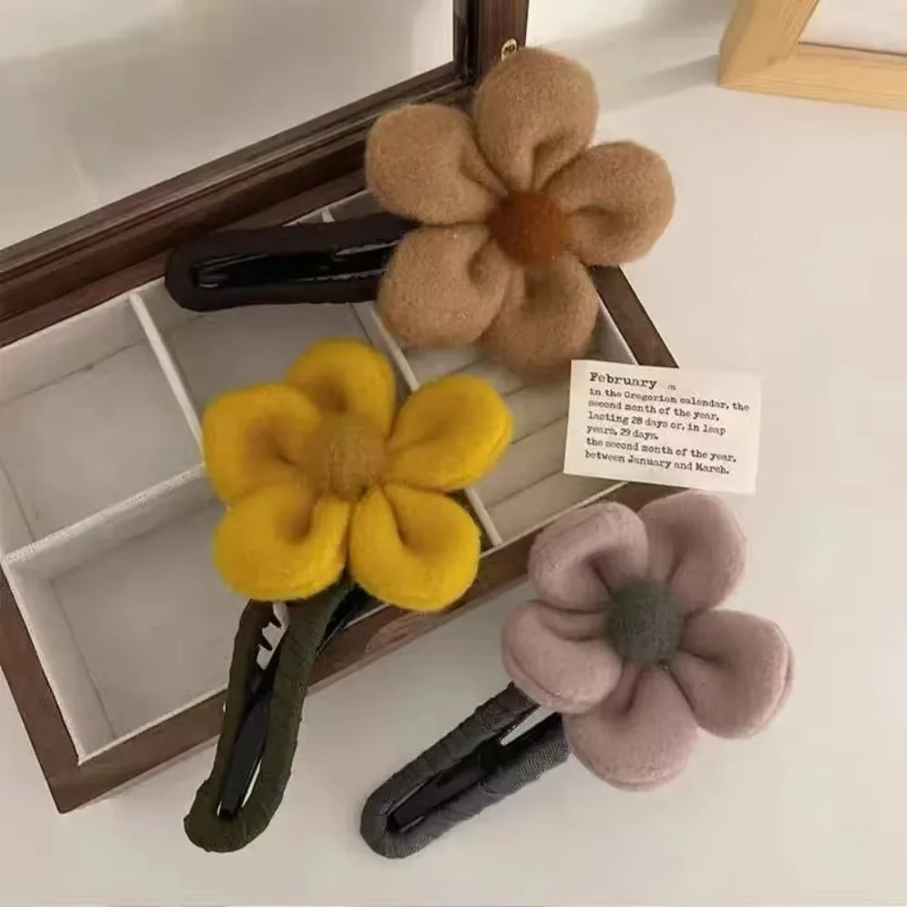 New Flower Hair Claw Hair Accessories Headwear Hairpin Large Flower Duckbill Clip Autumn Winter