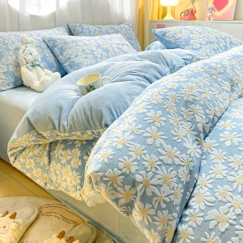Winter Thick Four Piece Striped Bed Set Double Sided Velvet Warm Duvet Cover Dark Grays Bed Sheet Flower Bedding Pillowcase