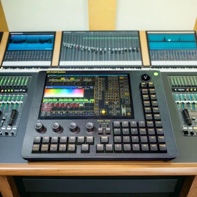 Universe Grocery Store MA2 Mini Command Wing Light Console Q0 MOBIL BUTTON DMX Light Console