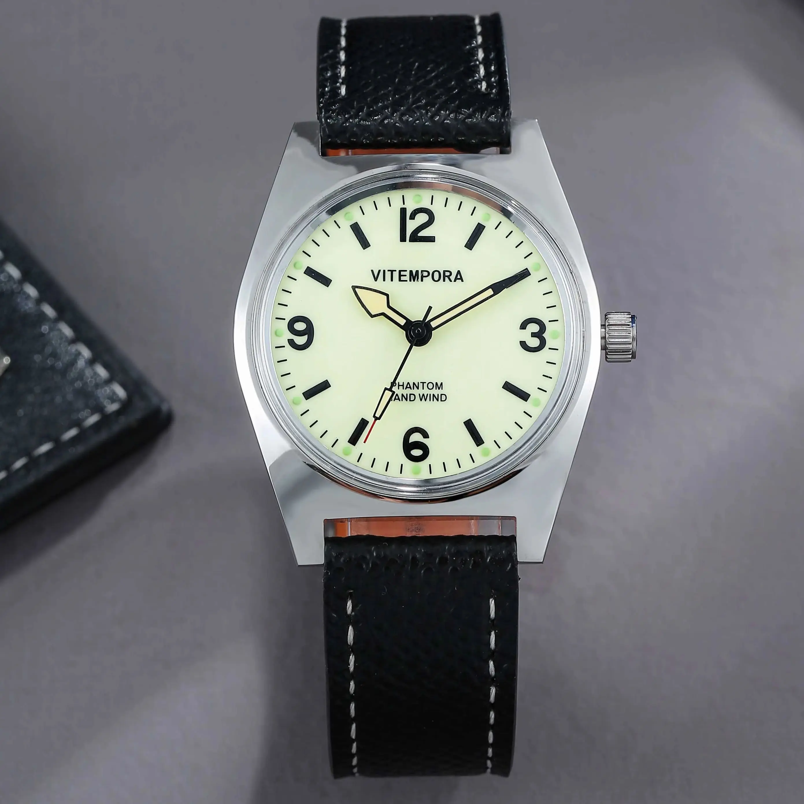 Men's Retro Military Manual Mechanical Wristwatch 36mm Leather Band Gift for Watch Collectors Enthusiasts Daily Office Wear