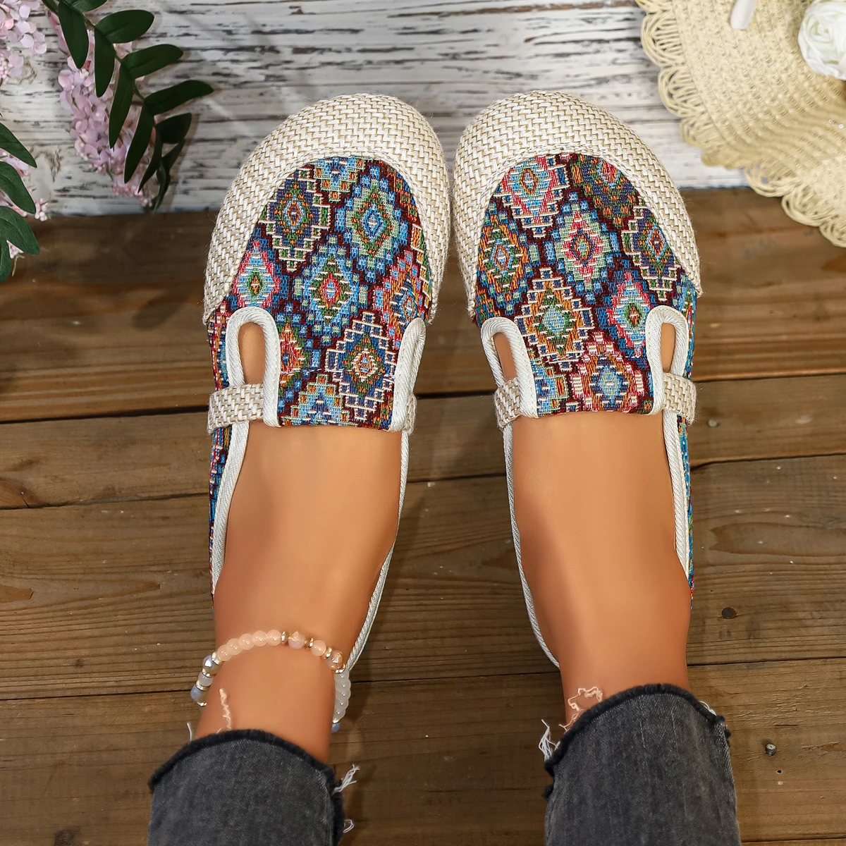 Ethnische bestickte Schuhe: Neue atmungsaktive Leinen-Halbslipper für Damen mit weichen Sohlen – Damen-Stoffschuhe für den Einzelfuß – Detail 5