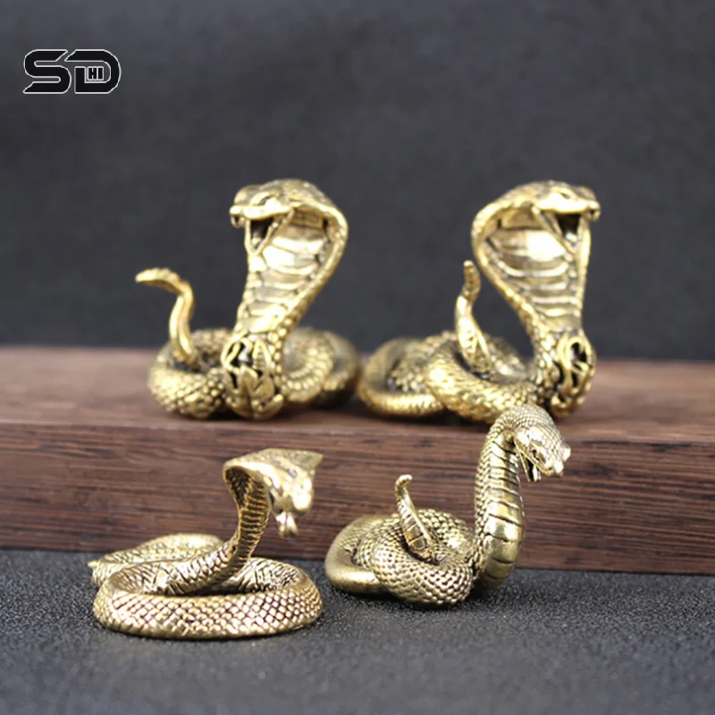 Vintage Brass Mini Snake Antique Bronze Decor Figurines Car Interior Desktop Ornament Tea Pet Home Decorations