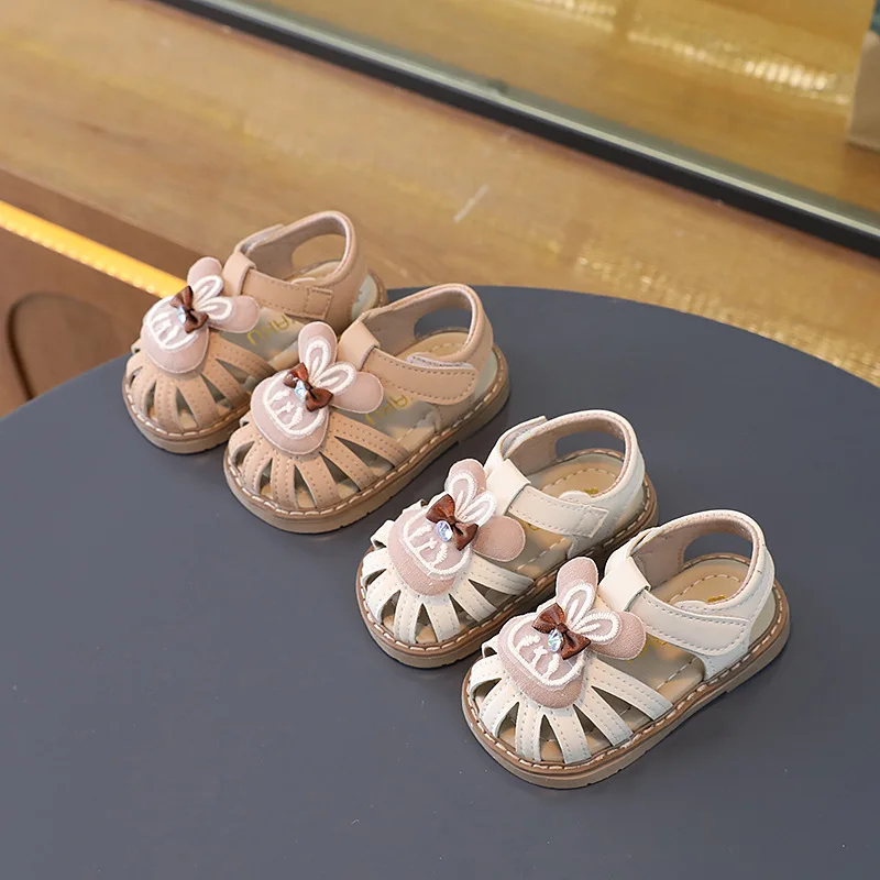 Summer new girl closed toe toddler soft bottom sandals