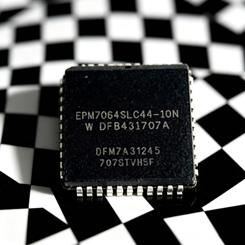 EPM7064LC44-15 EPM7064SLC44-10N EPM7064LC44-10 EPM7064SLC44 EPM7128 EPM7128SLI84-10N EPM7064SLC EPM7128SLC84-15N PLCC  5pcs/lot