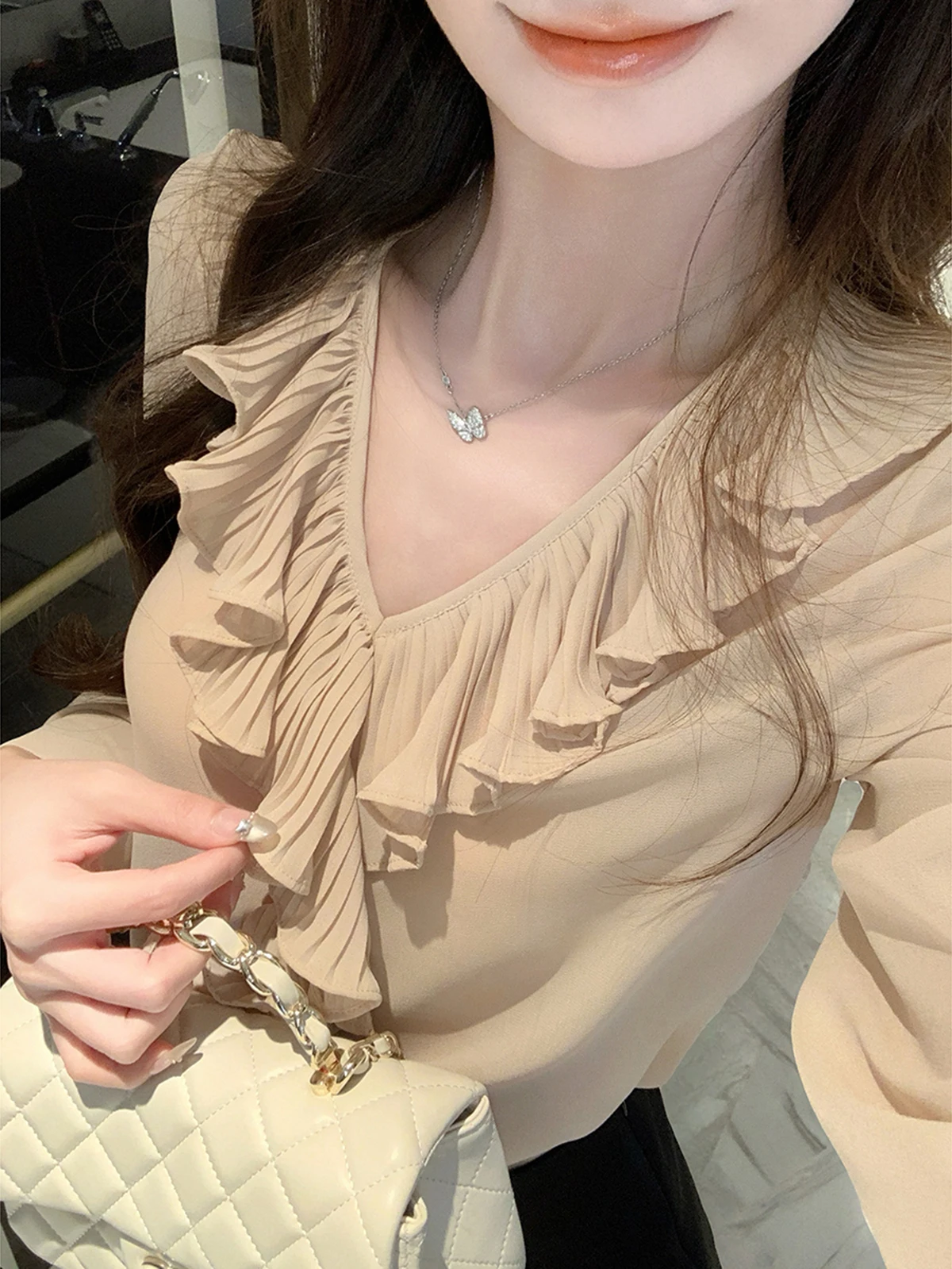 

Ele V-Ne T Top with Lace Trim Long Sve Women's Autumn Faion Snowflake Print Chiffon irt Commute Sle Slim Fit