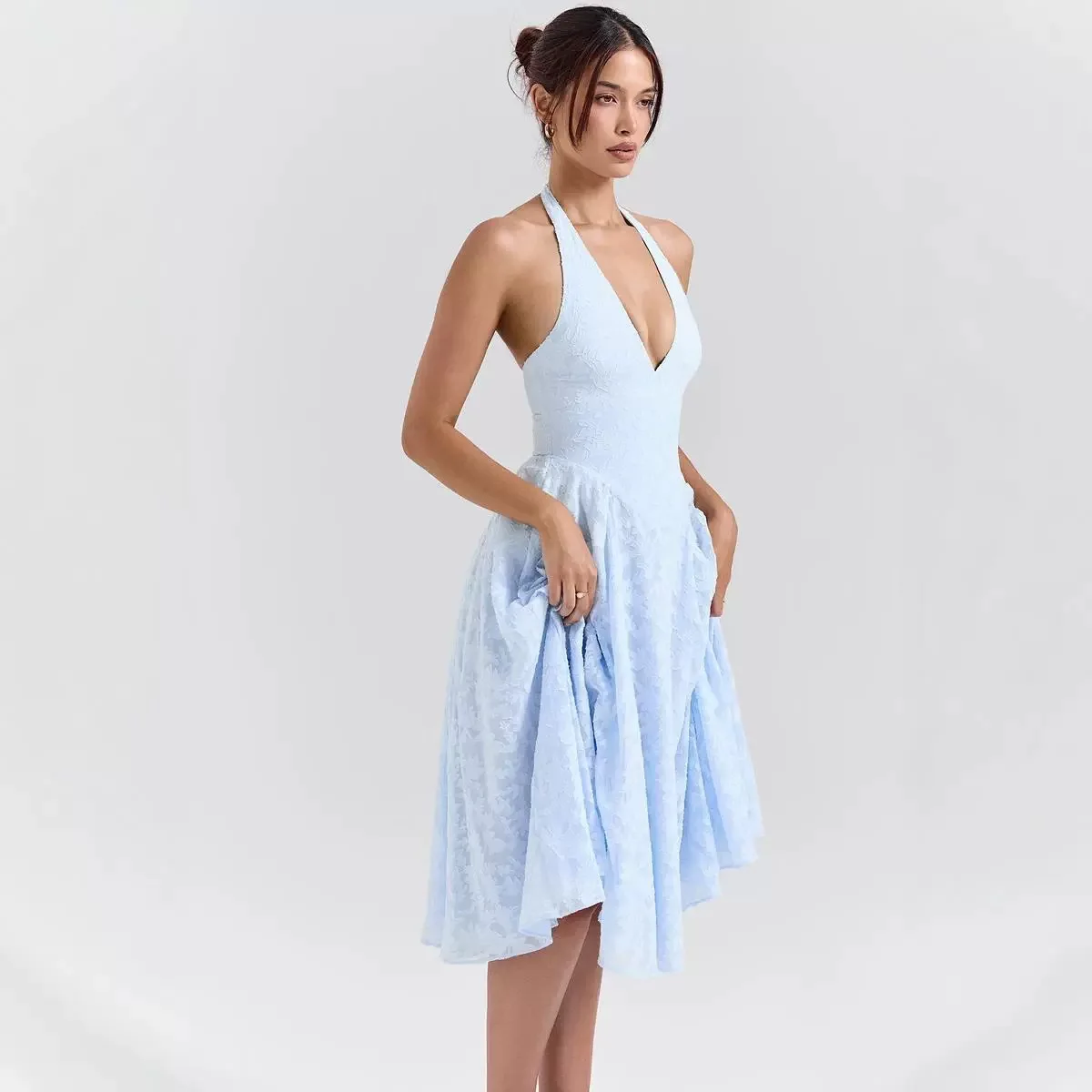 French Style Blue Jacquard Dress With French Vibe V-neck Backless Holiday Halter-neck Dress Niche Long Dress Pure Desire U633