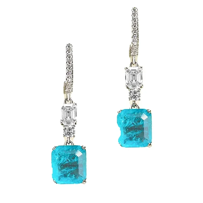 

New Fashionable and High-end 925 Sterling Silver Artificial Emerald Earrings for Banquets and Wedding Jewelry