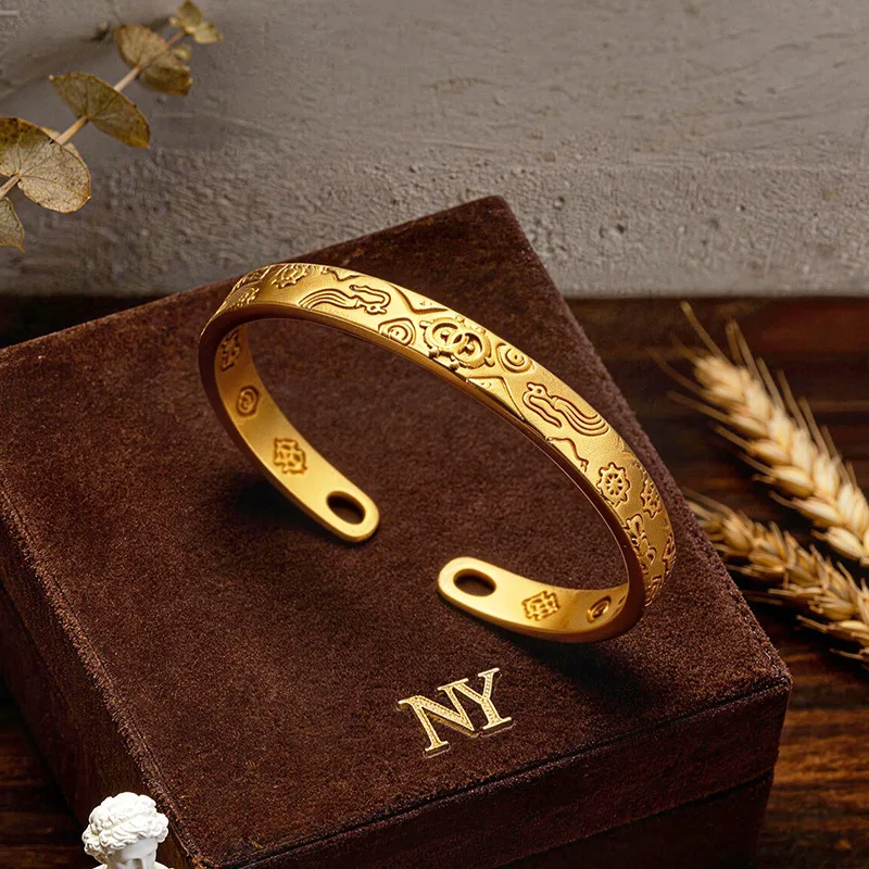 

Zen Retro Mantra Vajra Open Bangle For Women 24K Gold AU999 Tibetan style blends tradition with quiet elegant temperament
