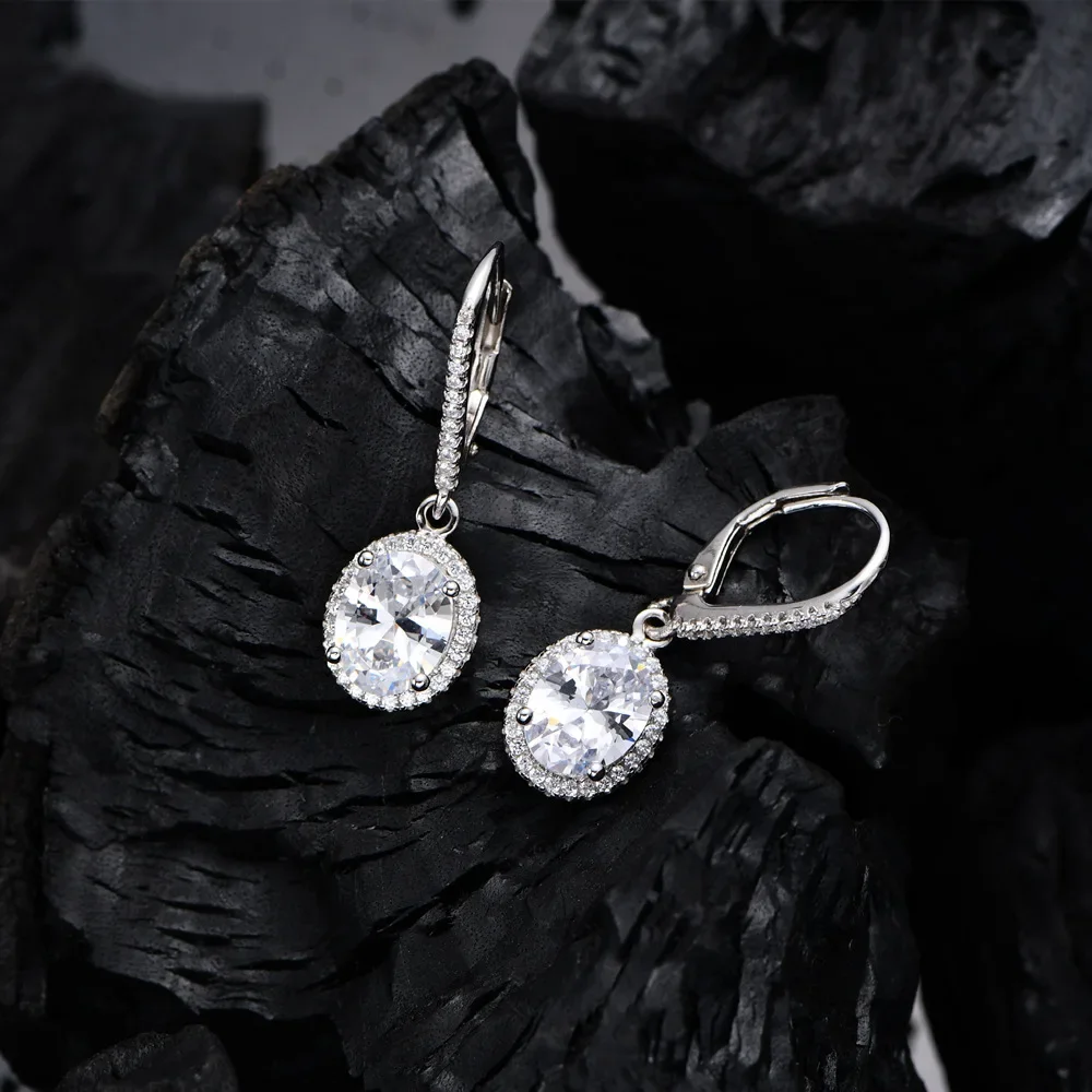 Dan Shaped 7 * 9mm Main Diamond 925 Silver Earrings Temperament Wholesale Simple Classic Style High-end Earrings for Women