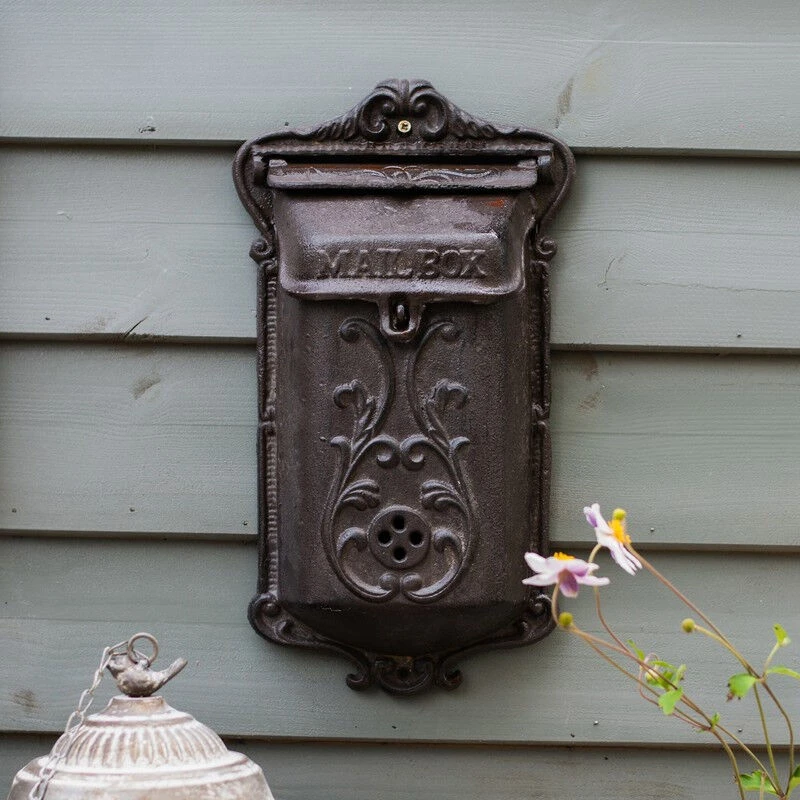 European Cast Iron Mailboxes Creative Retro Old Street Mailbox Villa Wall Decoration Suggestion Box Outdoor Waterproof Mailbox