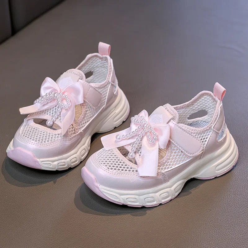 

Girls' Sports Sandals 2025 Summer Outdoor Non Slip Soft Soled Girls' Casual Princess Shoes Children's Mesh Breathable Flat Shoes