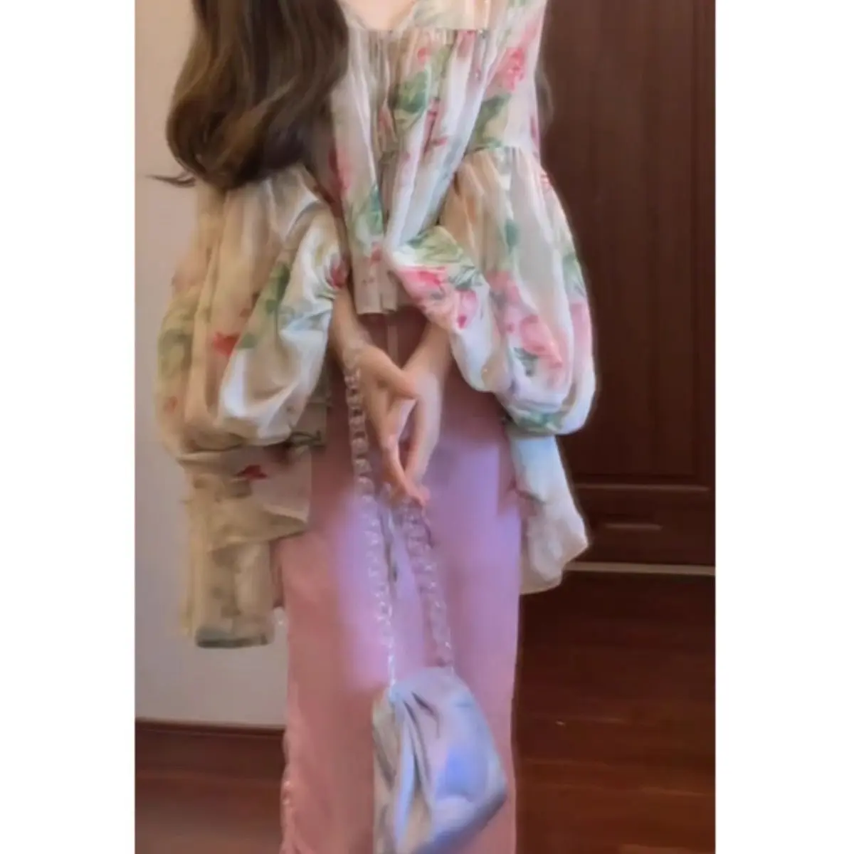 Atasan Lengan Lentera Cetak Temperamen Perancis untuk Wanita Rok Kelas Atas Baru Musim Semi Setelan Cina Baru