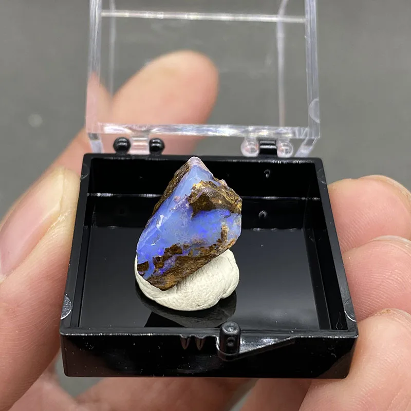 100% natural rare Australian iron opal (photographed in wet water state) gem mineral specimen quartz gemstones box size 3.5cm