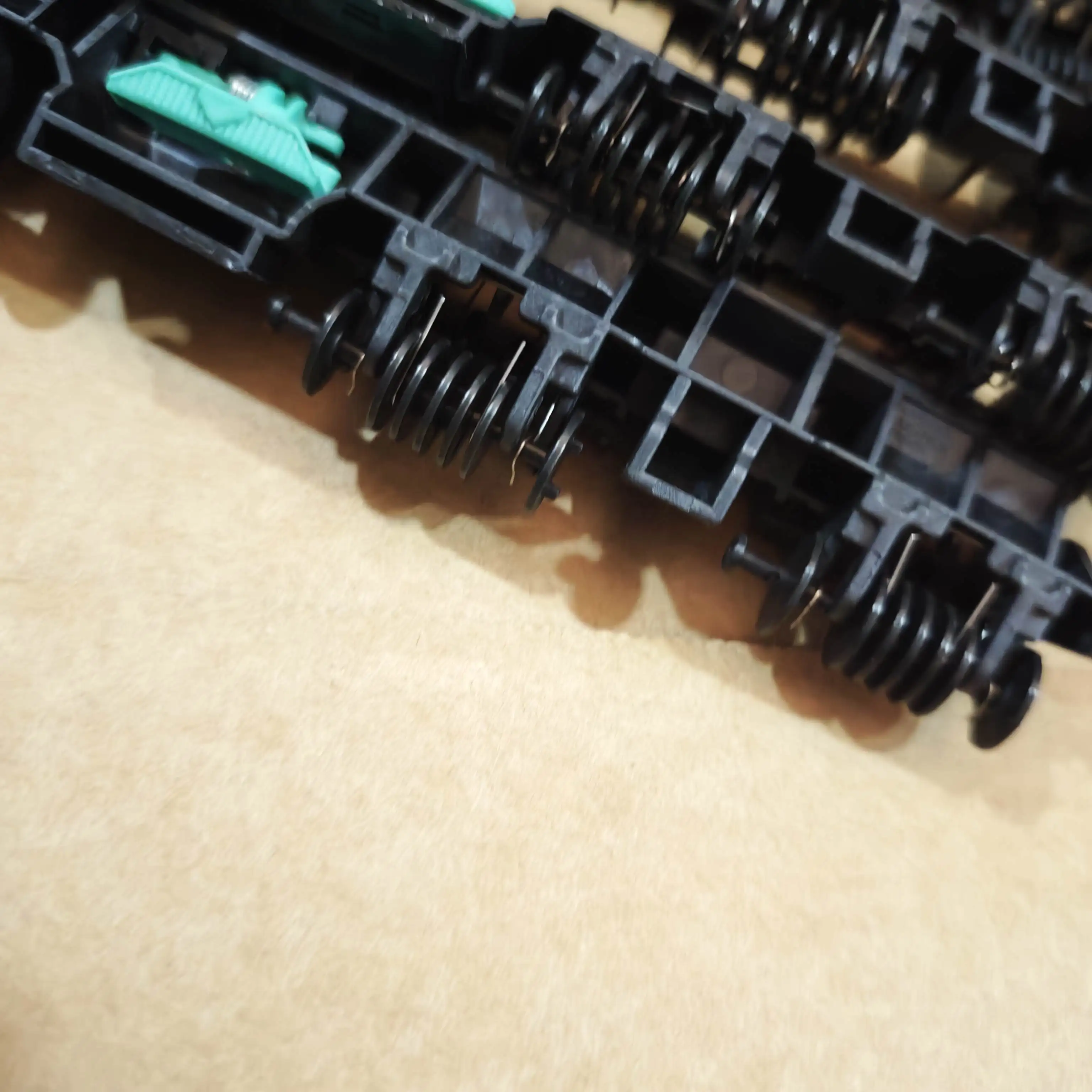 

5PC Fuser Guide Delivery for Canon MF4410 MF4710 MF4752 MF4890 MF4779 MF4712 RC2-9483-000 RC2-9484-000