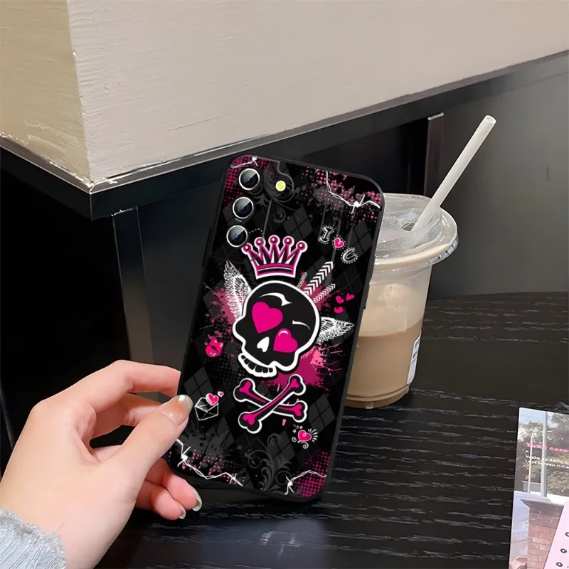 M-Monsters High Girl A-ccessories Phone Case For Samsung S23 S30 S22 S21 S20 S9 S10 S8 S7 S6 Pro Plus Edge Ultra Fe Coque