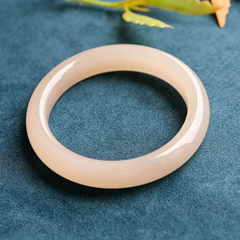 

Hetian jade lotus root powder bracelet female Qinghai material lotus root pink ice jade bracelet female