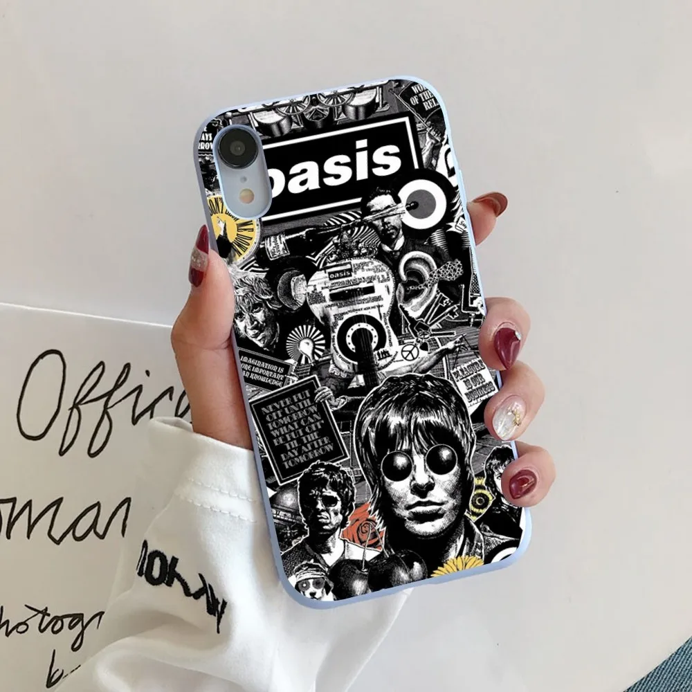 O-Oasis Band Phone Case For IPhone 14 11 12 13 Mini Pro Xs Max 8 7 6 6S Plus X XR Solid Candy Color Case