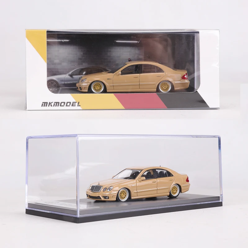 MK MODEL 1:64 E63 W211 Alloy Model Car Limited Edition 299